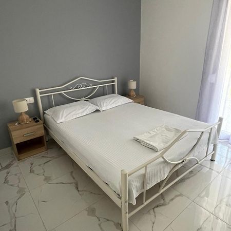 Antonis Apartment Paralía Dionysíou Rom bilde
